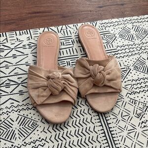 Tory Burch Suede Knot Slide Sandals - Taupe